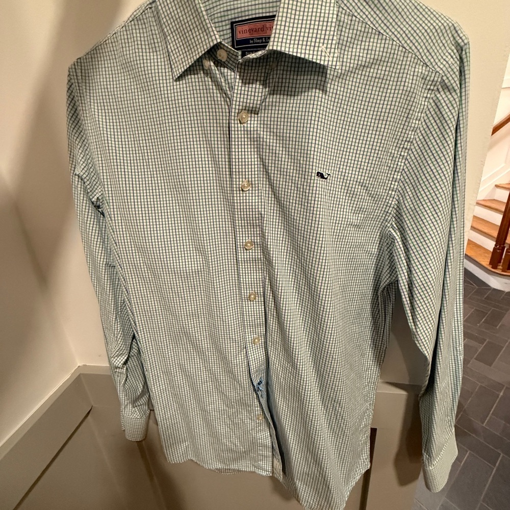 Vineyard Vines Green Casual Medium Button Down Shirt